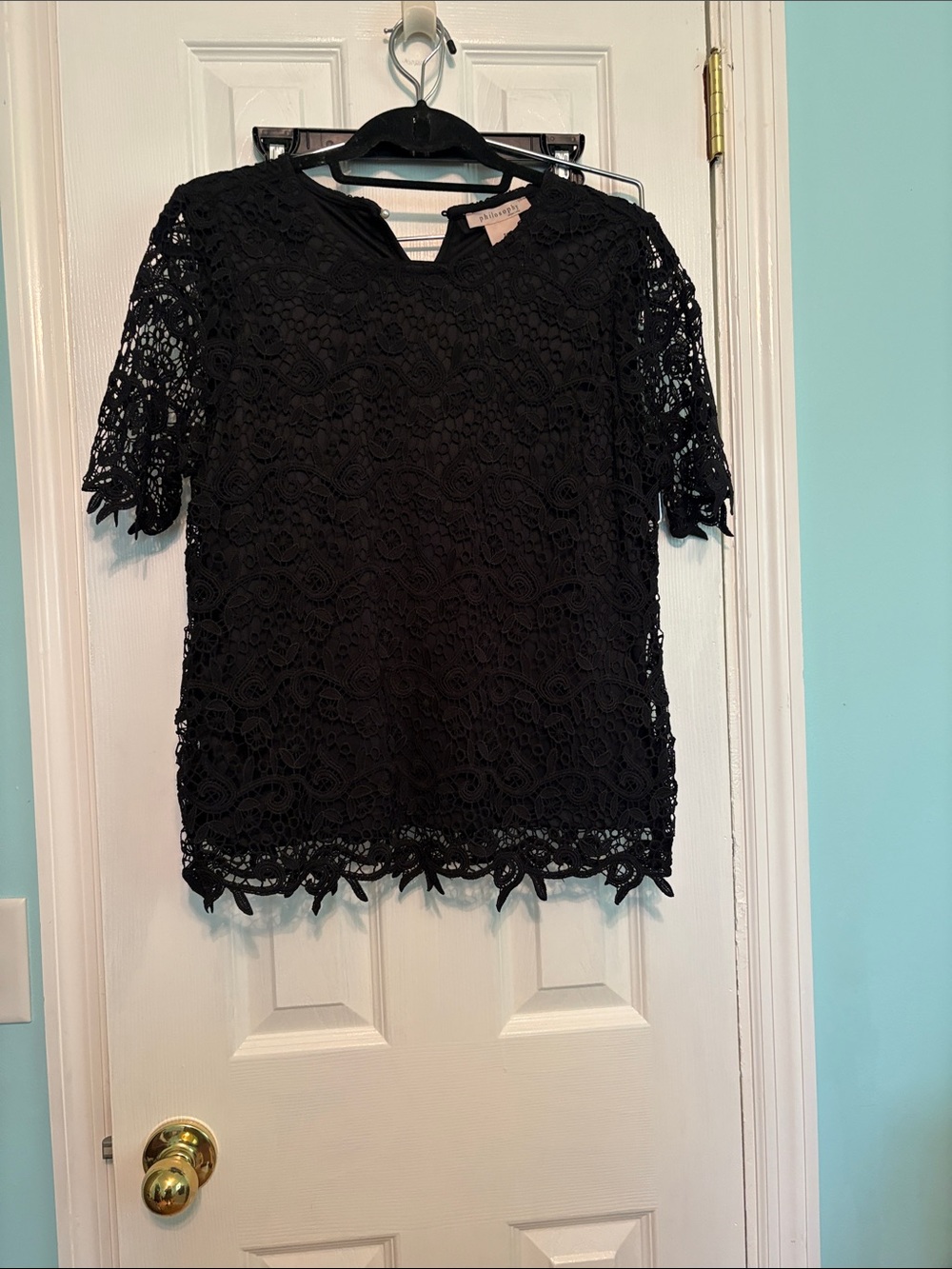 Philosophy Black Crochet Lace Short Sleeve Blouse